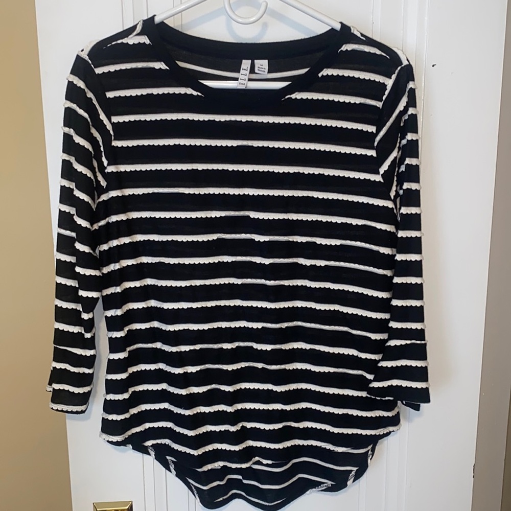 ELLE 3/4 sleeve light drill striped sweater
